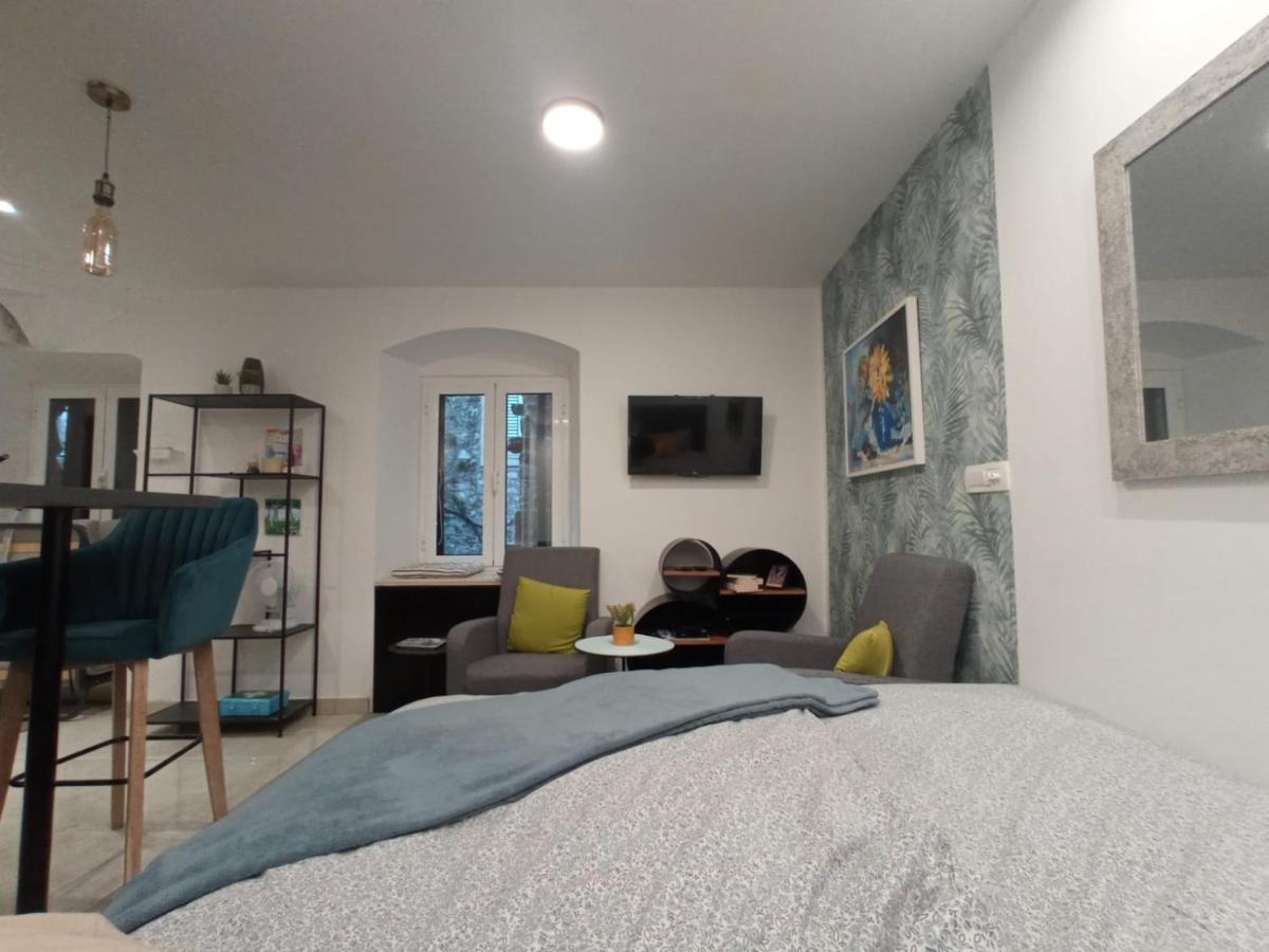 Little Lion Apartment Сплит Екстериор снимка